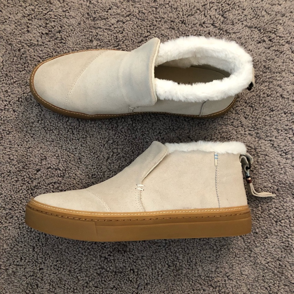 Like New Toms Birch Suede Women’s Paxton Slip-ons